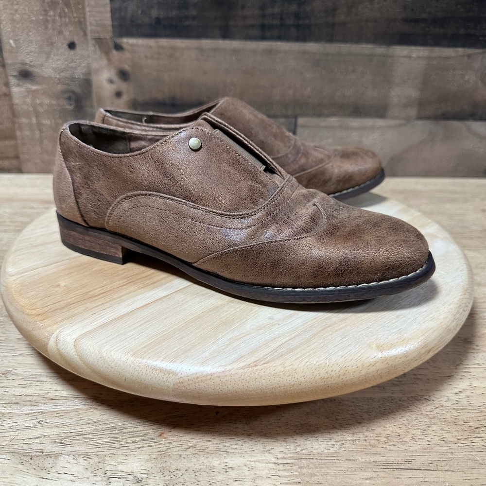 Bullboxer B52 Women’s Brown Slip On Leather Wing Tip Loafer Size 8.5M